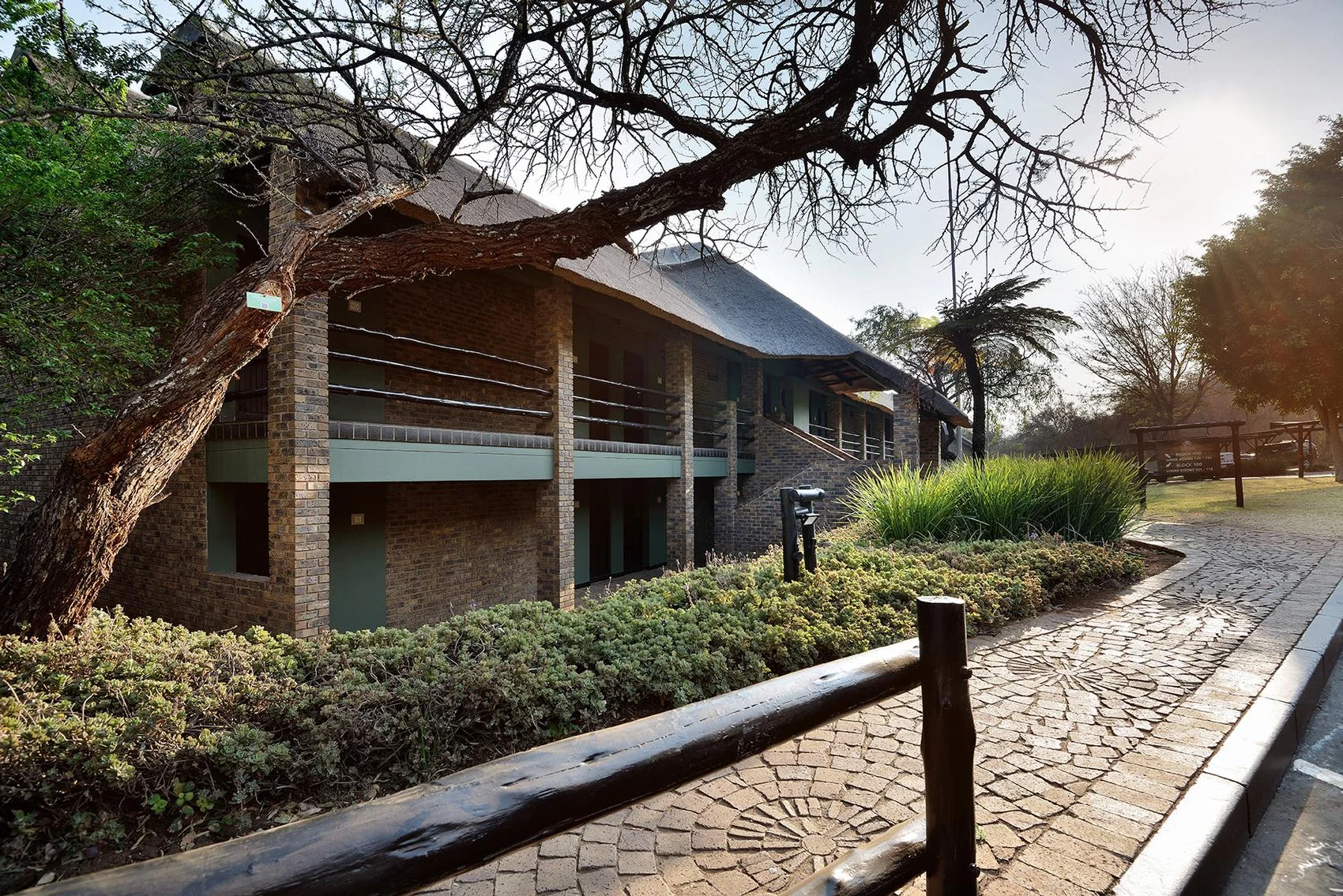 Bakubung Bush Lodge — Exterior